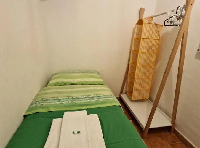 N21 Apartment